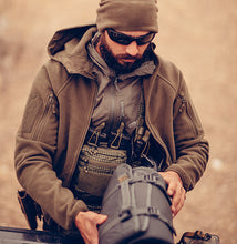 Laden Sie das Bild in den Galerie-Viewer, PATRIOT JACKET MK 2
