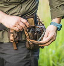 Laden Sie das Bild in den Galerie-Viewer, SERE POUCH
