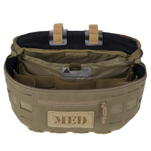 Laden Sie das Bild in den Galerie-Viewer, LYSANDER MED WAIST BAG
