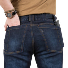 Laden Sie das Bild in den Galerie-Viewer, GREYMAN TACTICAL JEANS - DENIM MID
