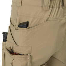 Laden Sie das Bild in den Galerie-Viewer, OTS (OUTDOOR TACTICAL SHORTS) 8.5&quot; - VERSASTRECTH LITE
