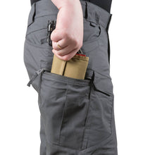 Laden Sie das Bild in den Galerie-Viewer, UTS (URBAN TACTICAL SHORTS) 8.5&quot; - POLYCOTTON RIPSTOP
